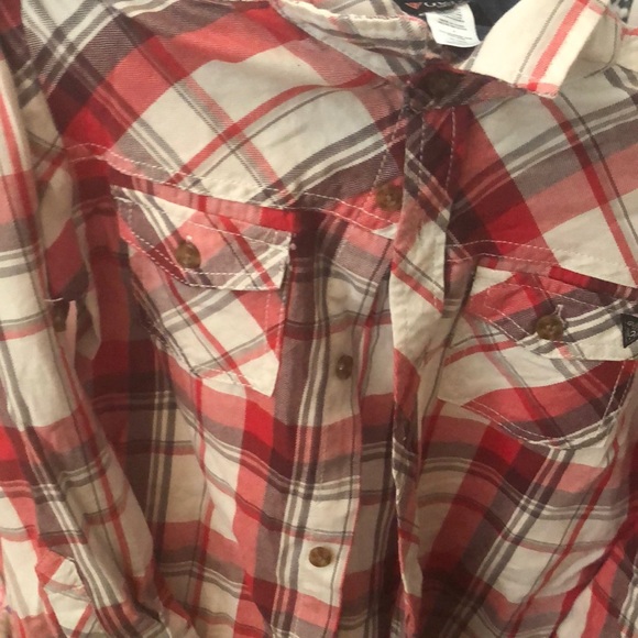 Red & brown boys guess shirt -good condition - Picture 2 of 4